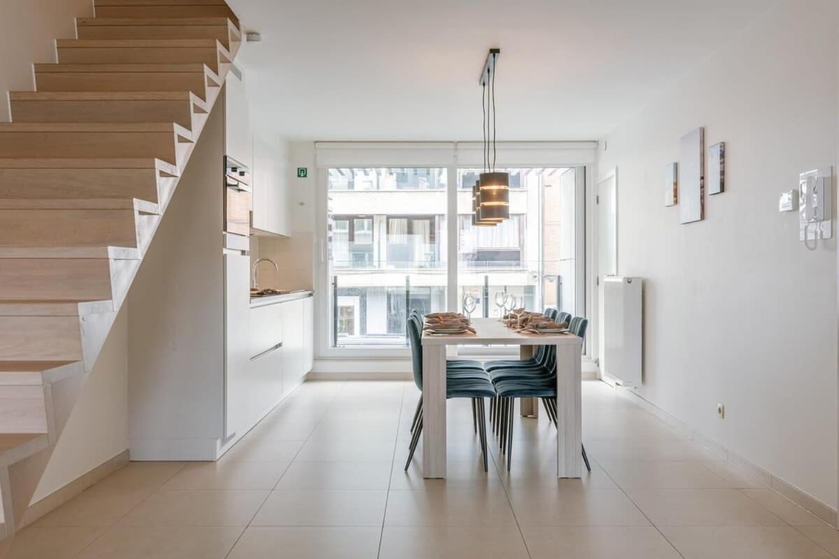 Huswell - Bright Duplexapartment * Ostende